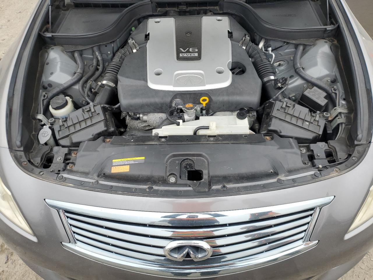 2013 Infiniti G - Image 11