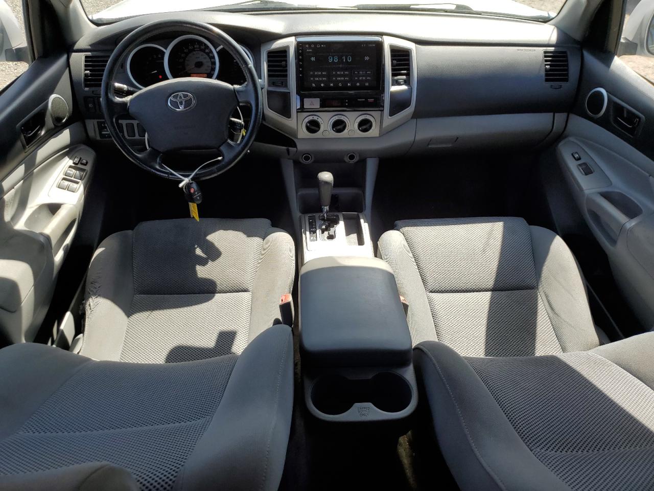 2006 Toyota Tacoma - Image 8