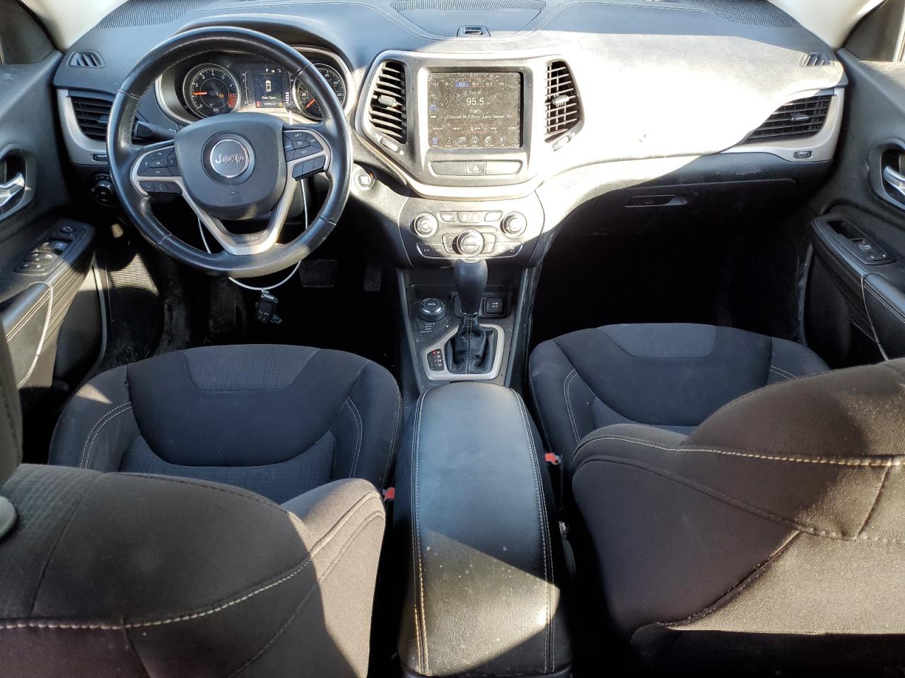 2015 Jeep Grand Cherokee - Image 8