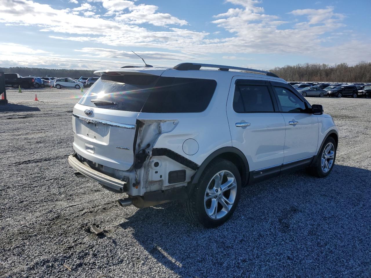 2013 Ford Explorer - Image 3
