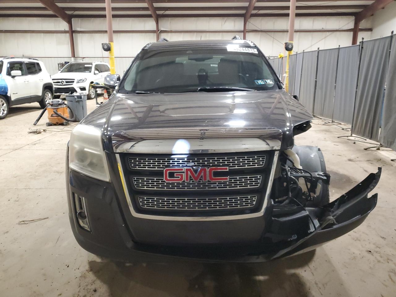 2015 GMC Terrain - Image 5