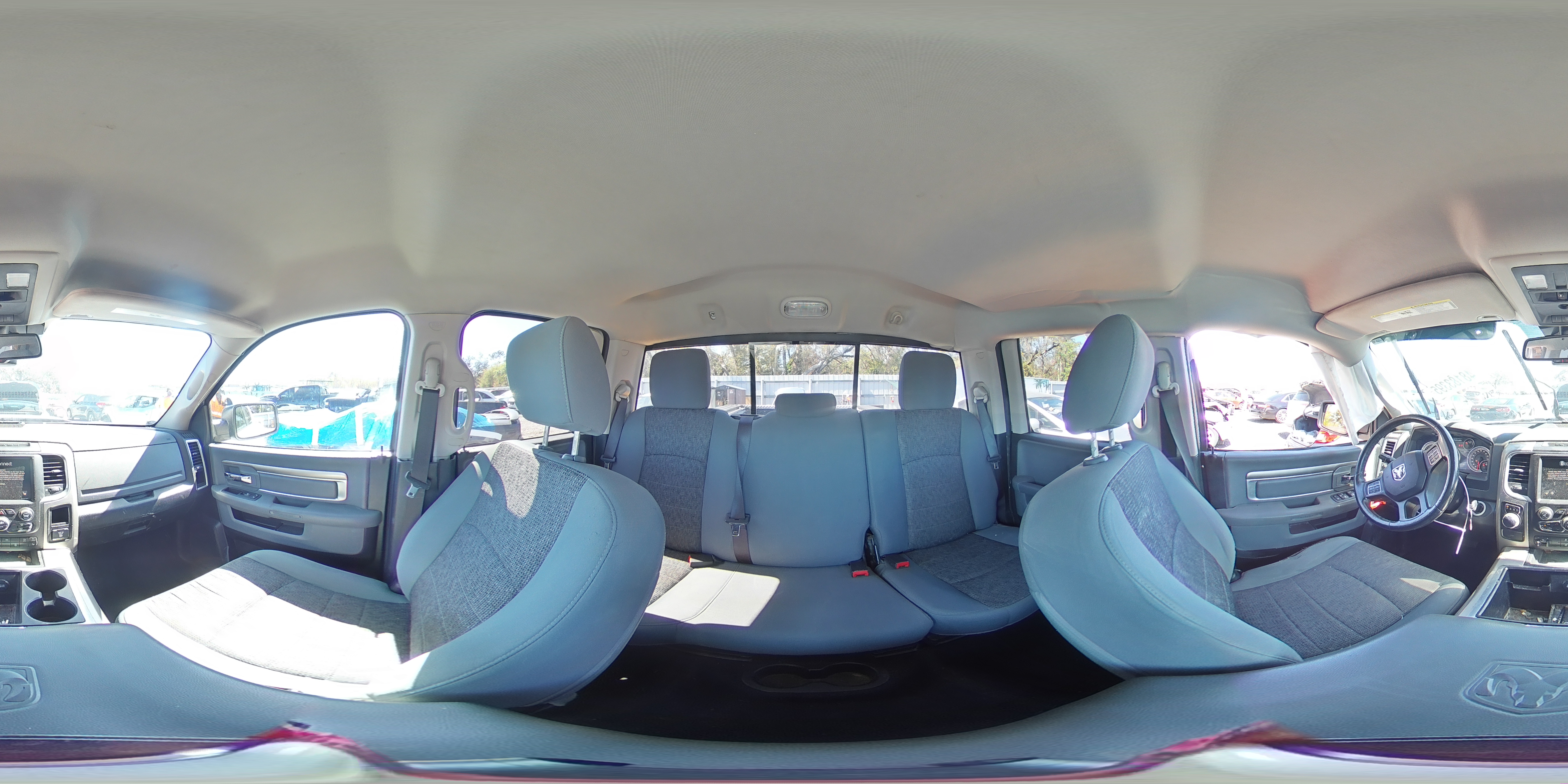 2015 Dodge RAM - Image 12