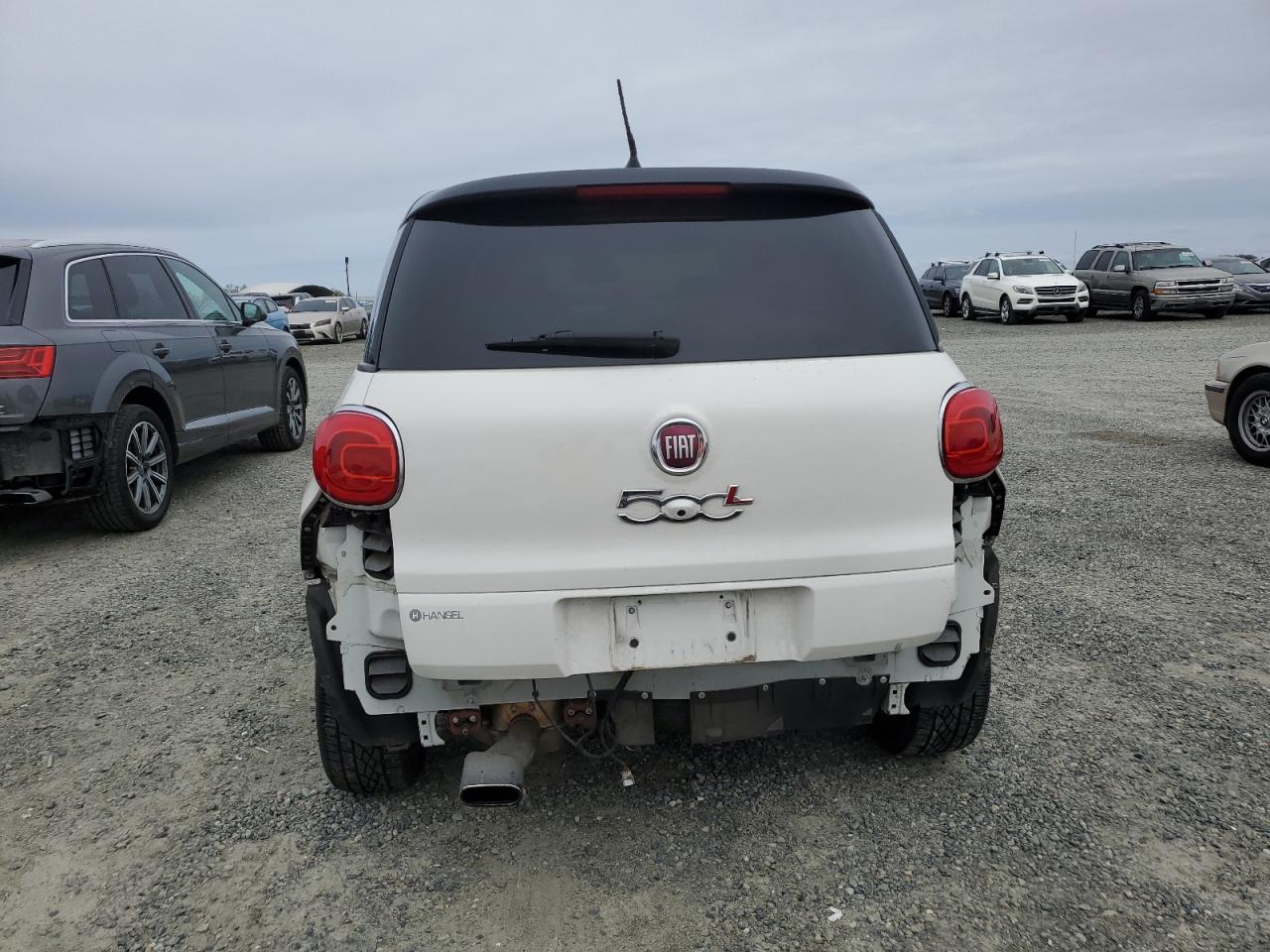 2017 Fiat 500 - Image 6