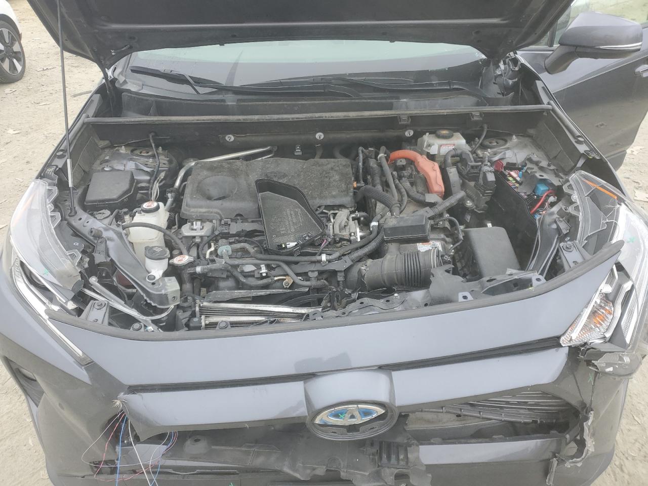 2020 Toyota RAV 4 - Image 12