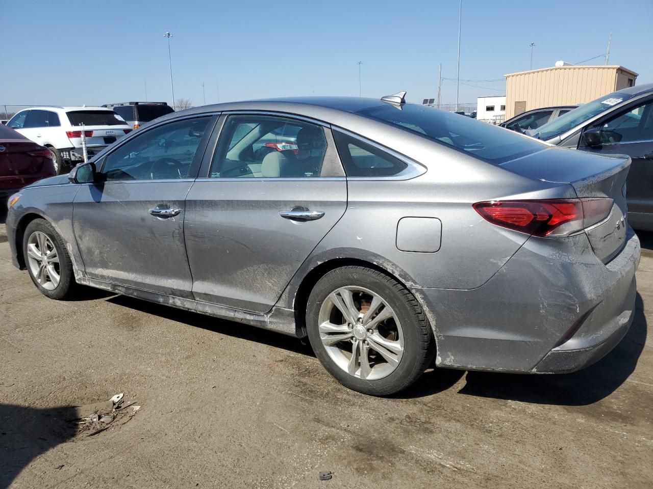 2018 Hyundai Sonata - Image 2
