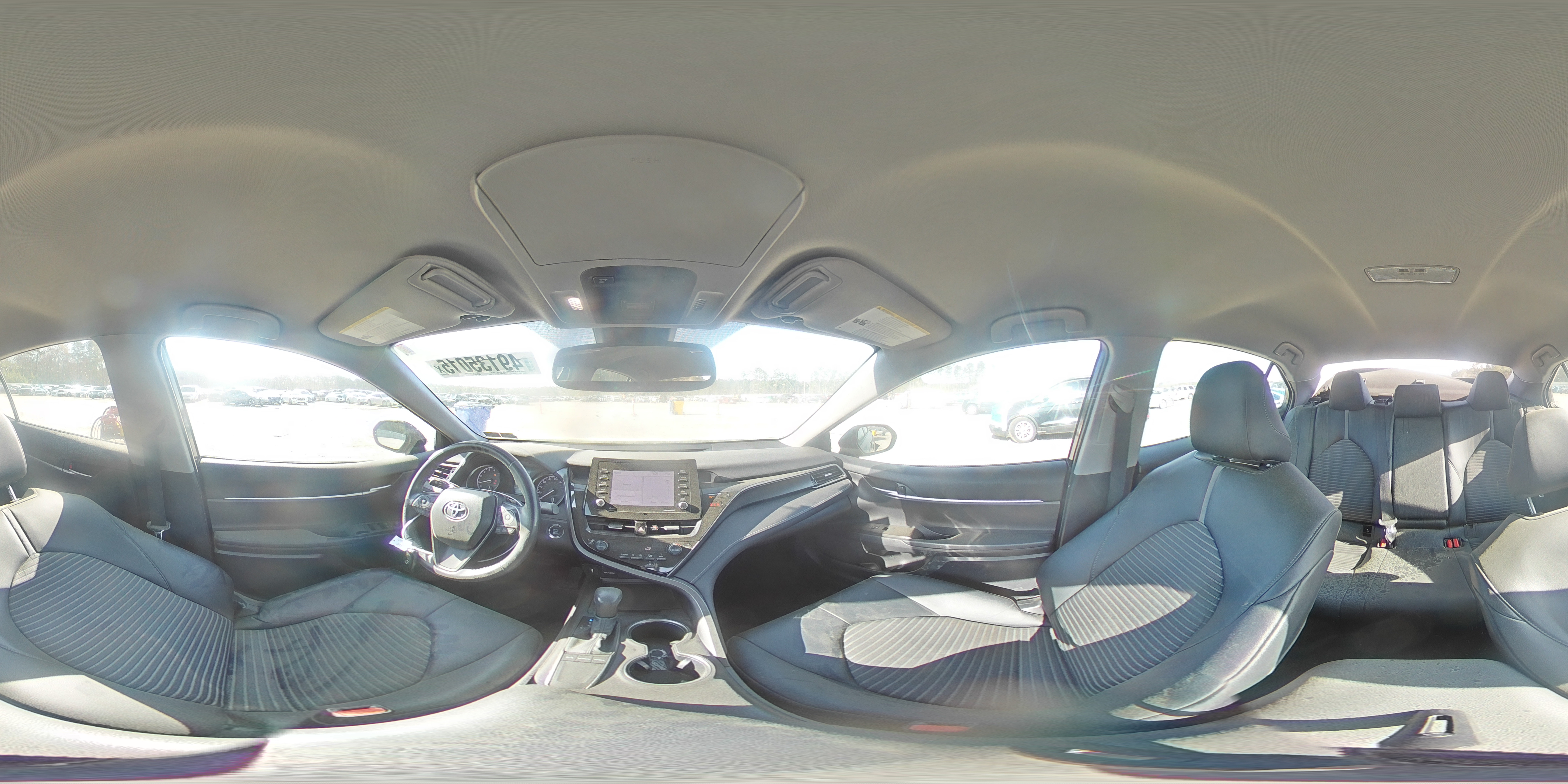 2022 Toyota Camry - Image 13