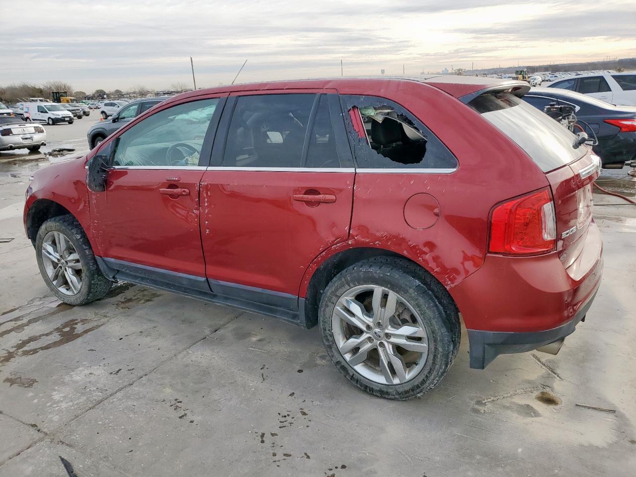 2013 Ford Edge - Image 2