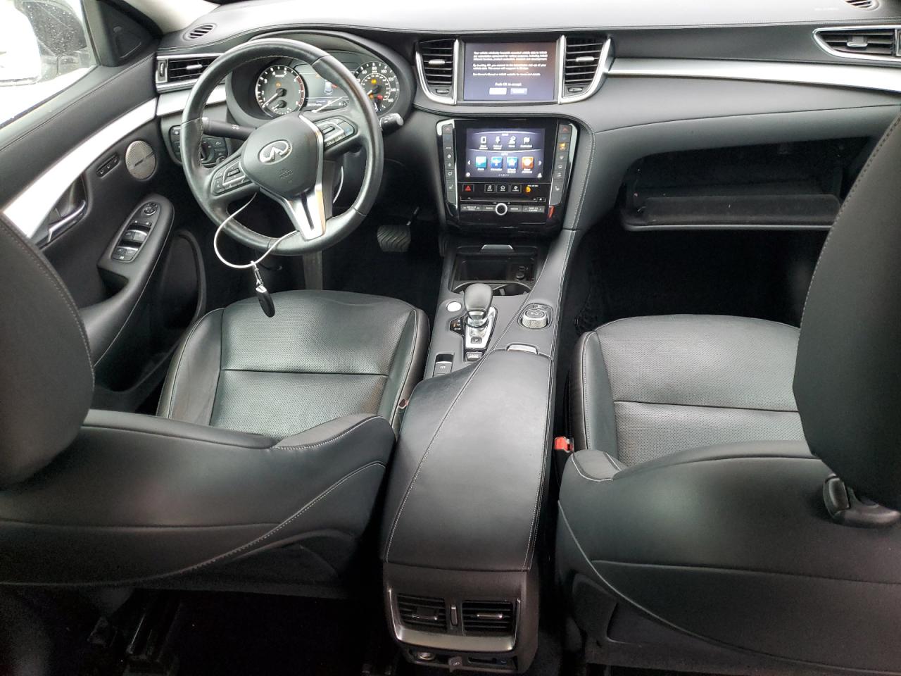2019 Infiniti QX50 - Image 8