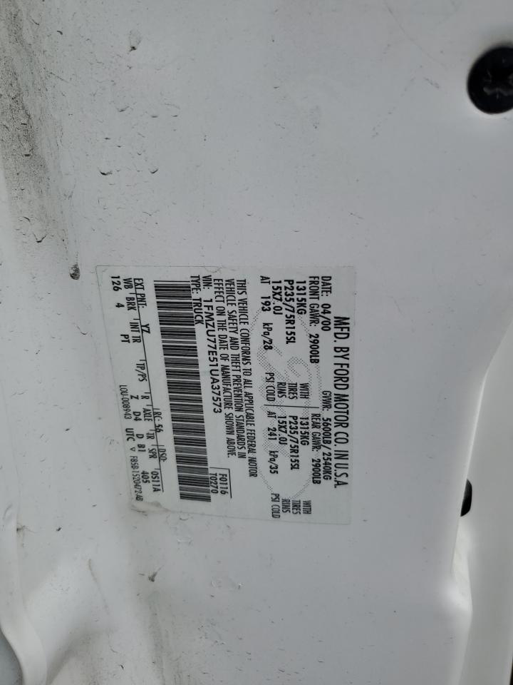 2001 Ford Explorer - Image 12