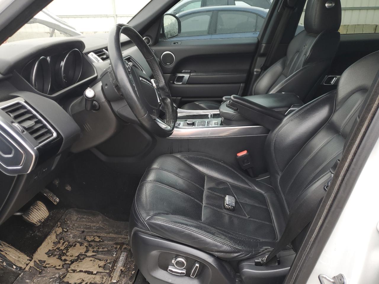 2016 Land Rover Range Rover - Image 7