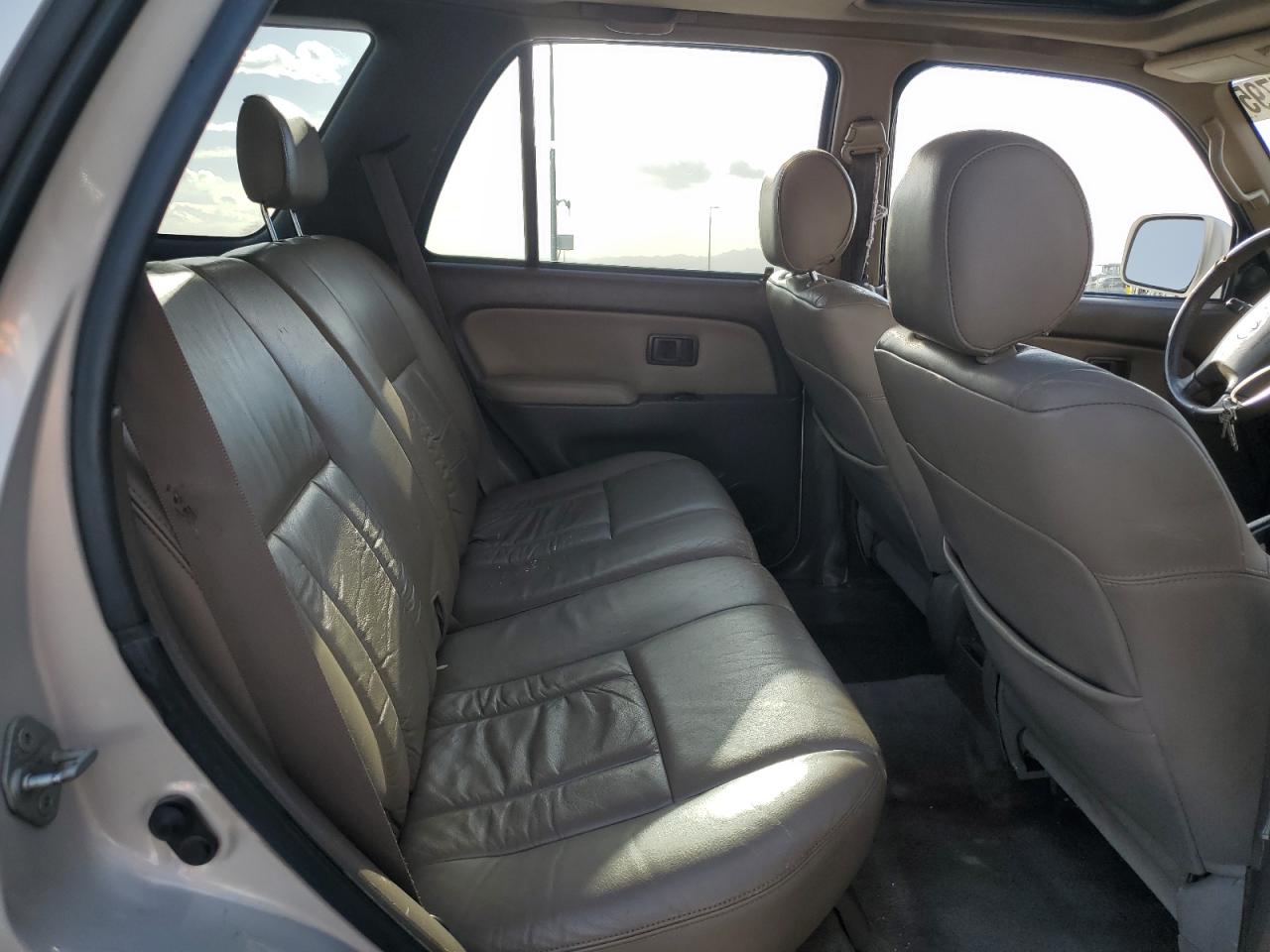 1998 Toyota 4Runner - Image 11