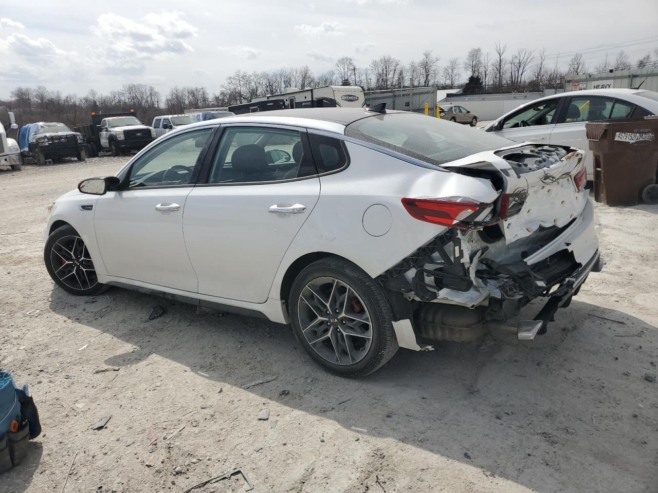 2019 Kia Optima - Image 2