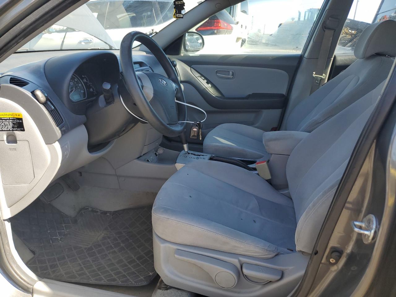 2007 Hyundai Elantra - Image 7