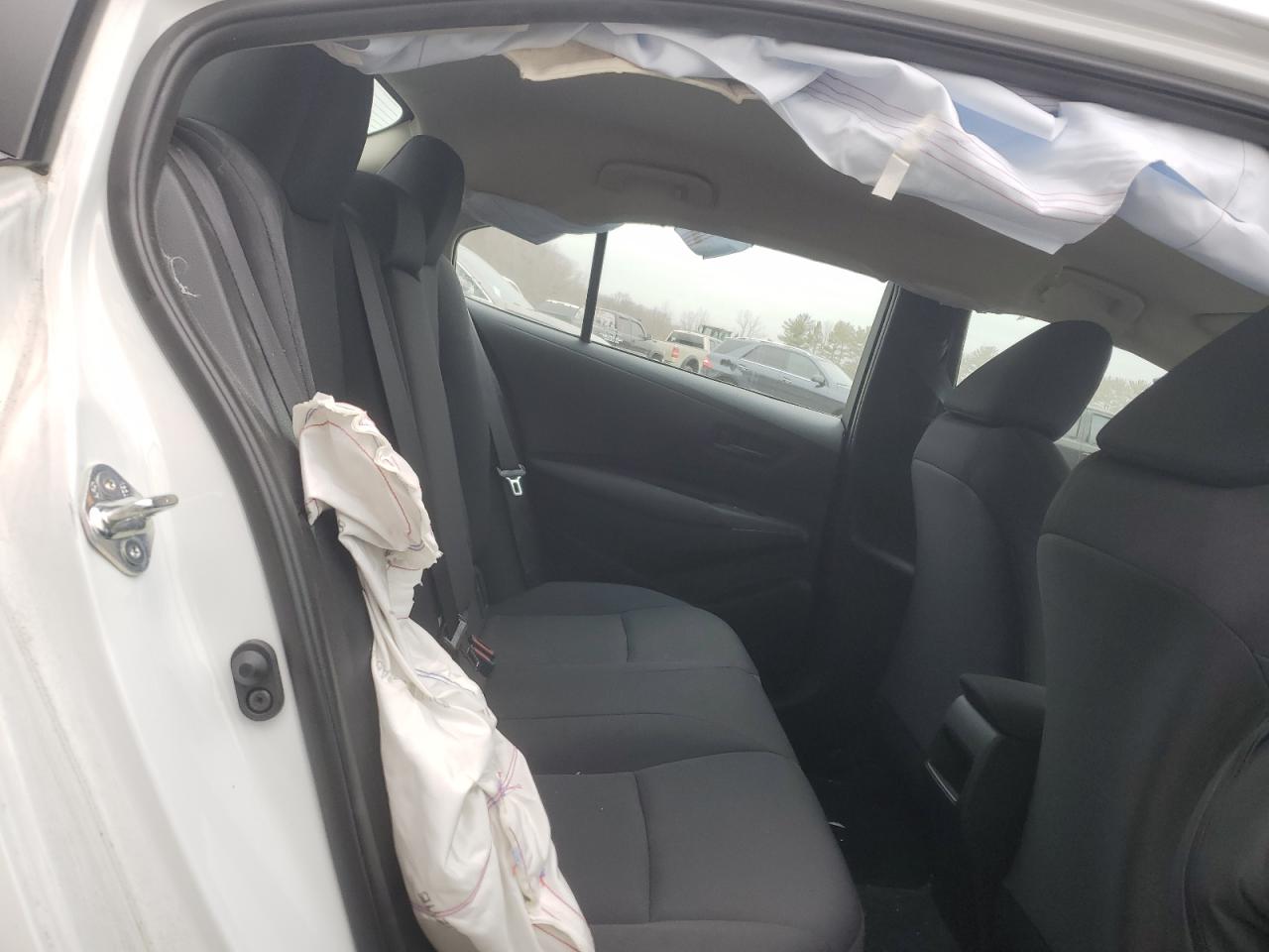 2022 Toyota Corolla - Image 10