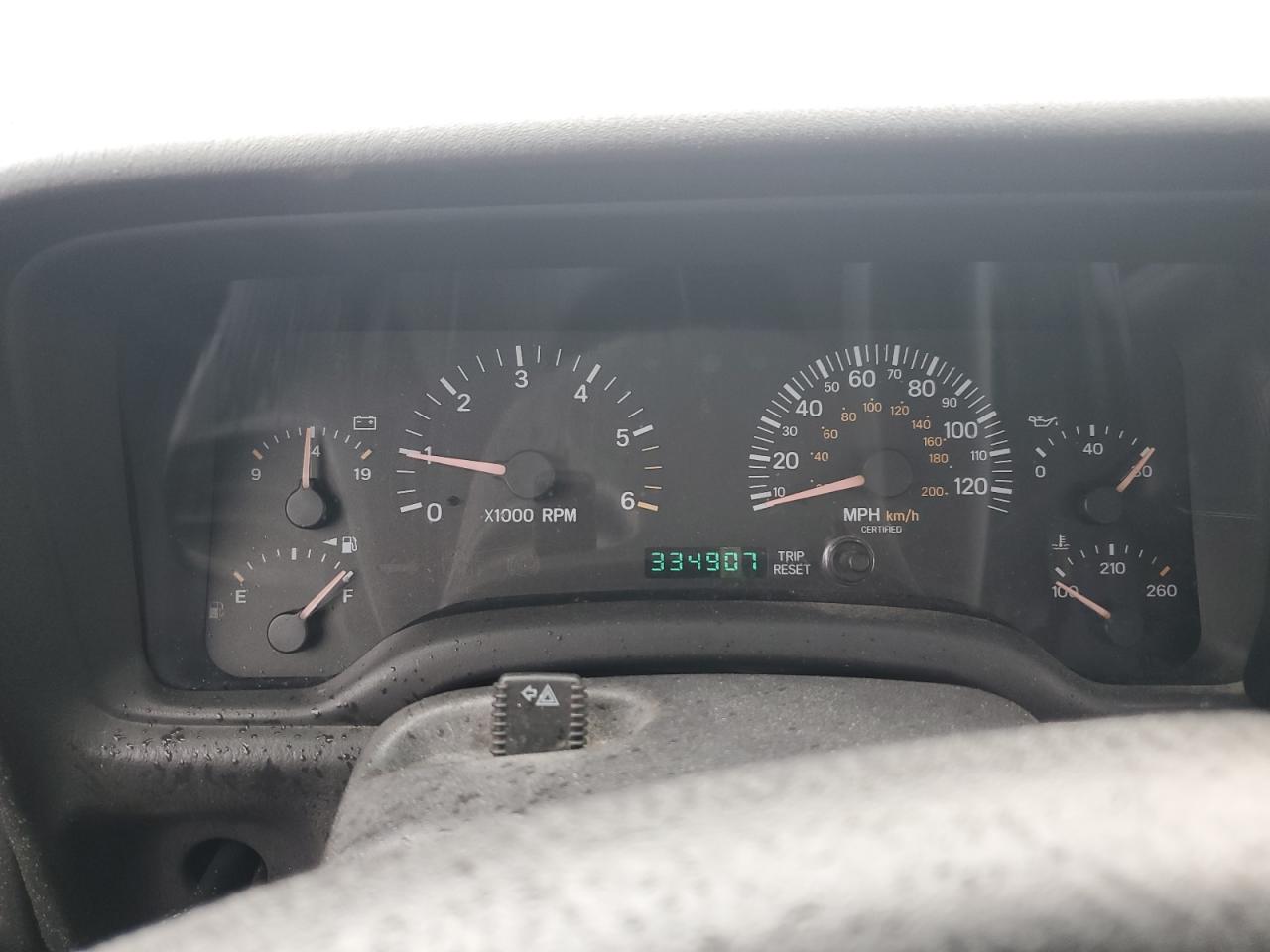 2001 Jeep Grand Cherokee - Image 9