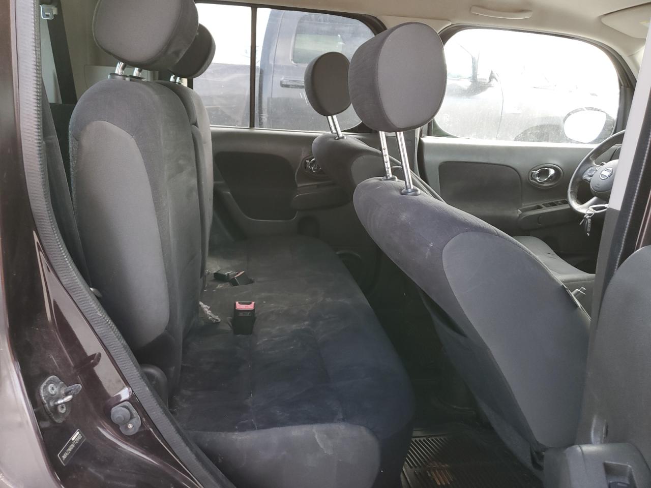 2009 Nissan Cube - Image 11