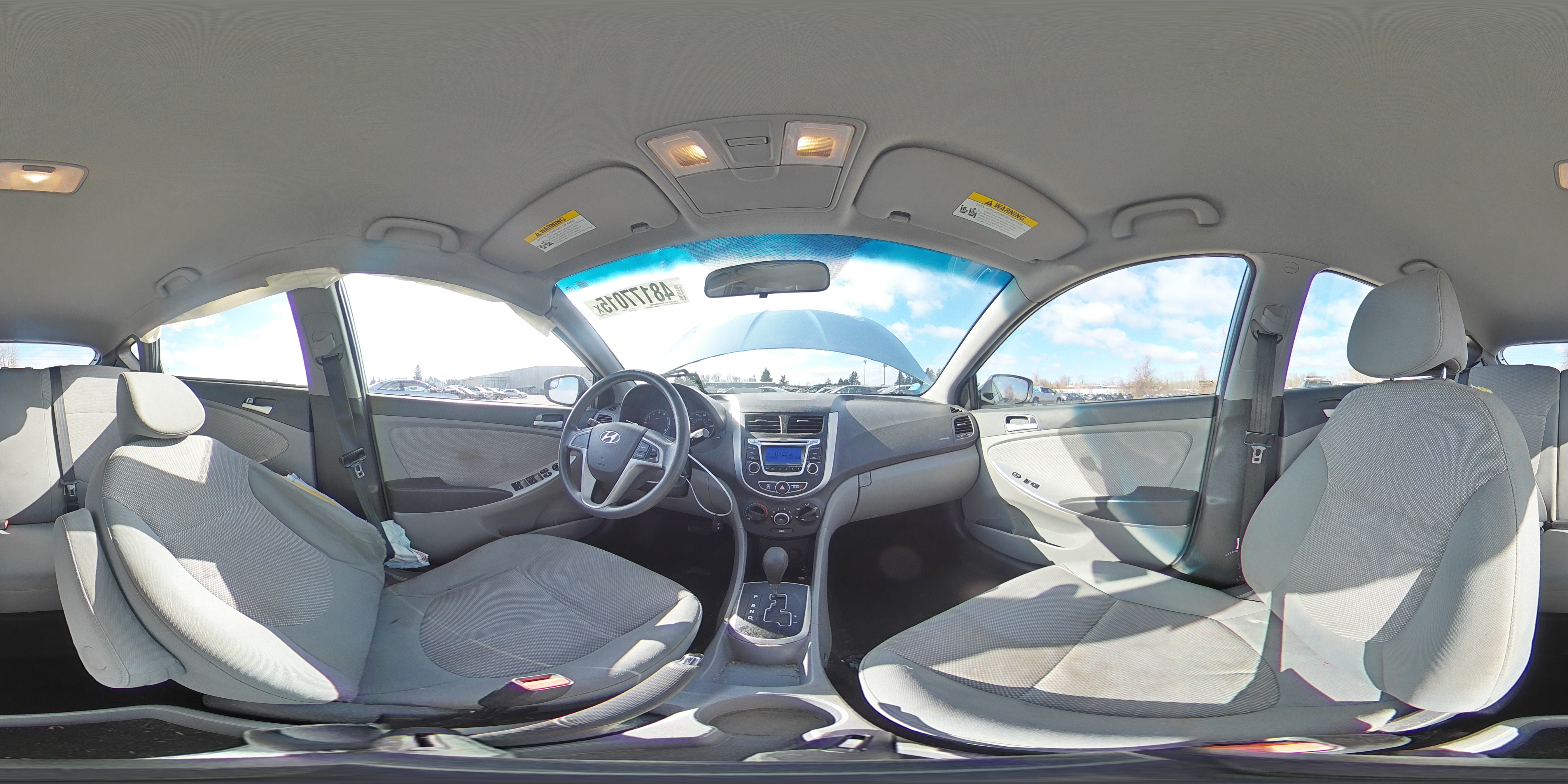 2014 Hyundai Accent - Image 13