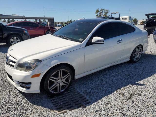 2015 Mercedes-Benz C 250