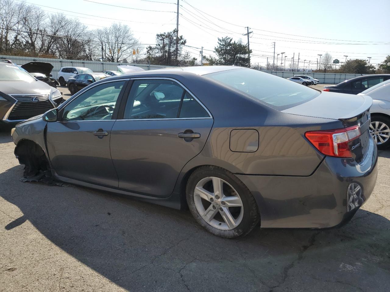 2014 Toyota Camry - Image 2