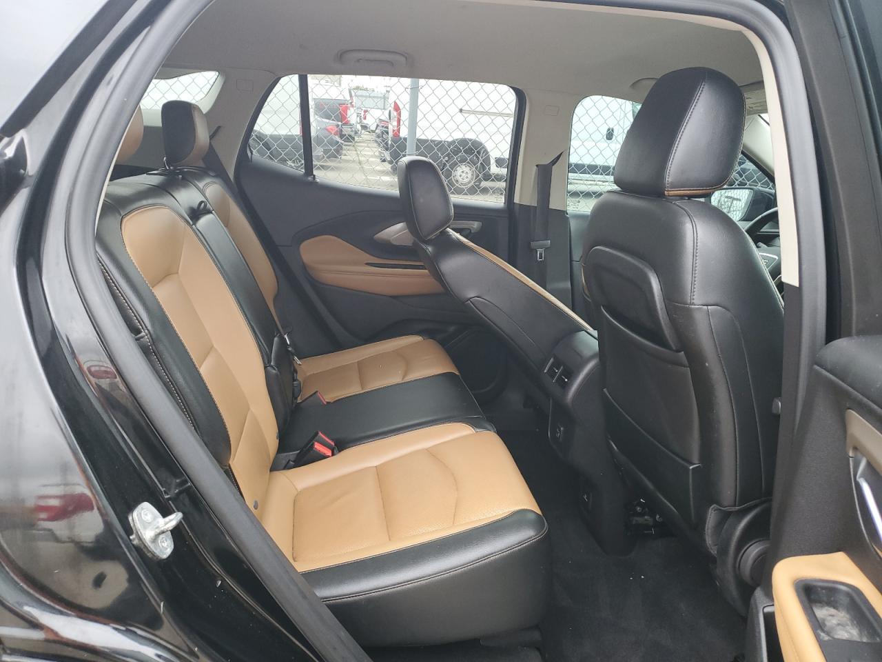 2020 GMC Terrain - Image 11