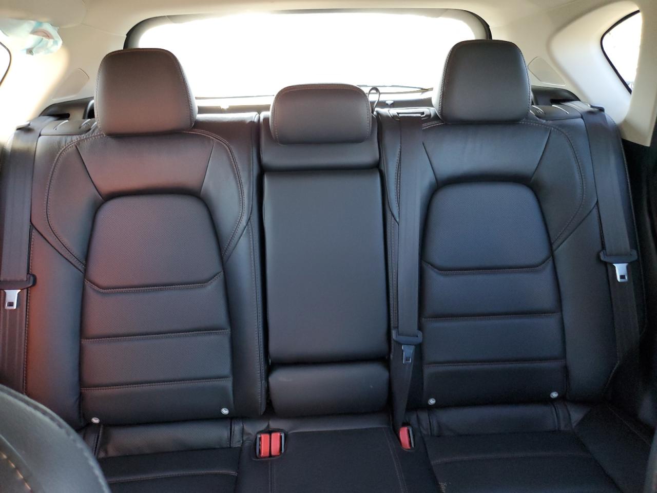 2018 Mazda CX-5 - Image 10