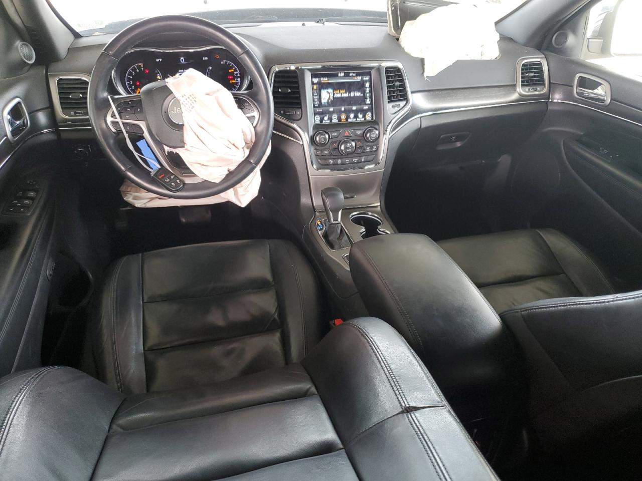 2018 Jeep Grand Cherokee - Image 8
