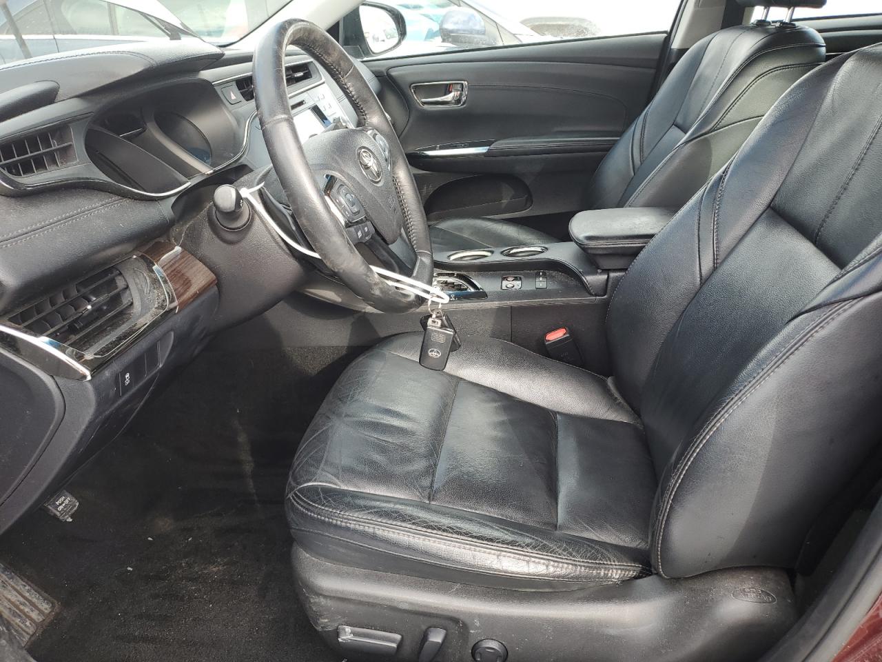 2015 Toyota Avalon - Image 7