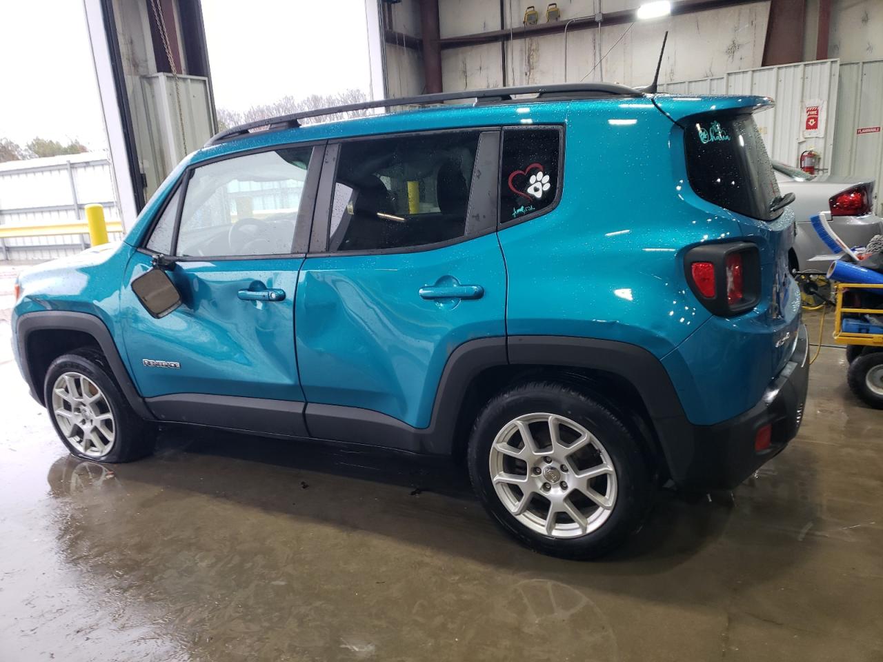 2019 Jeep Renegade - Image 2