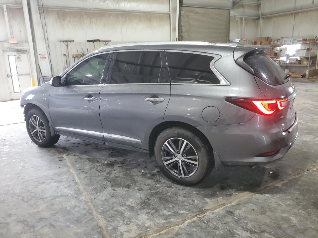 2019 Infiniti QX60 - Image 2
