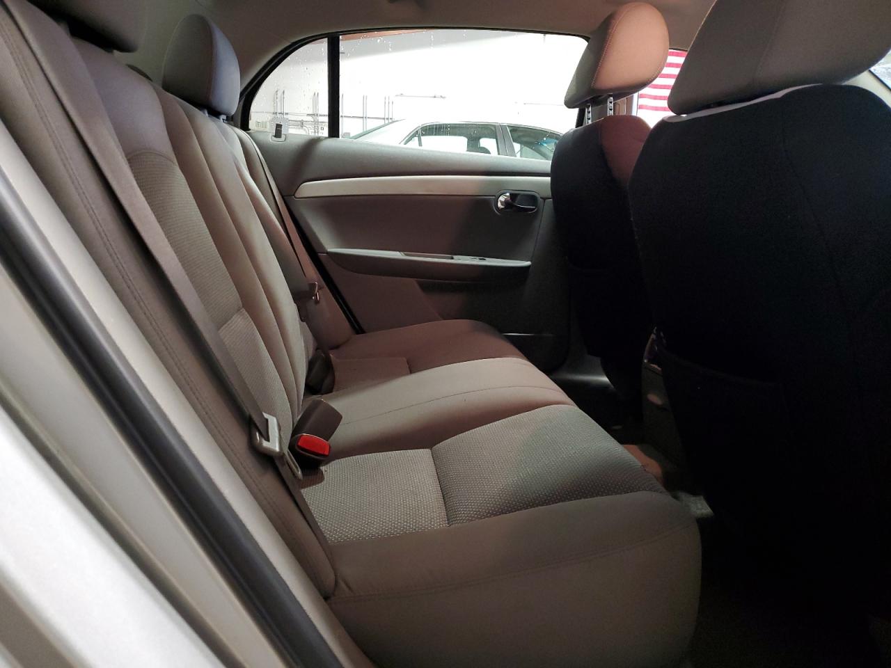 2012 Chevrolet Malibu - Image 10