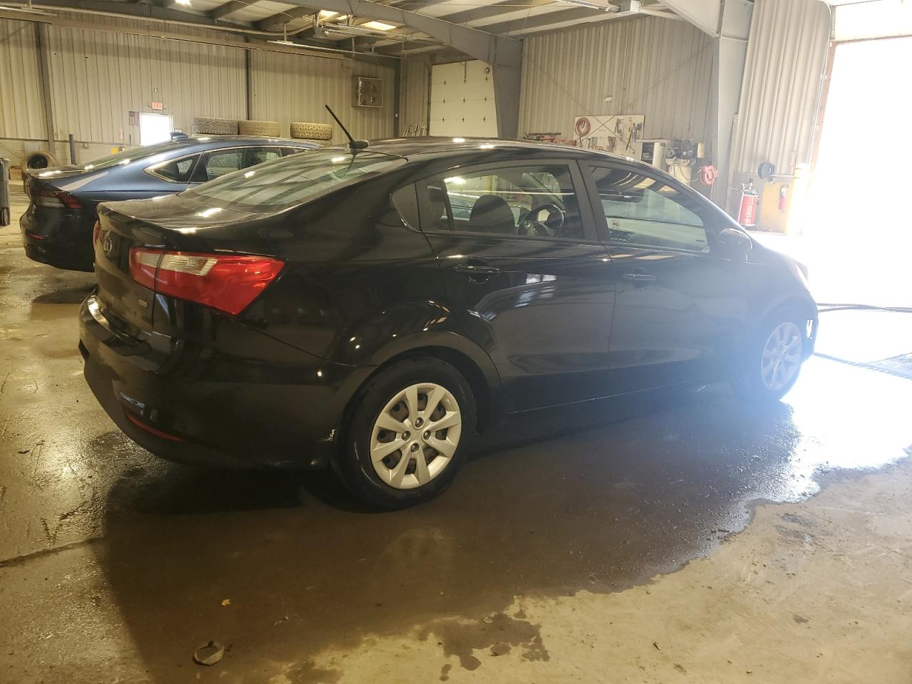 2017 Kia Rio - Image 3