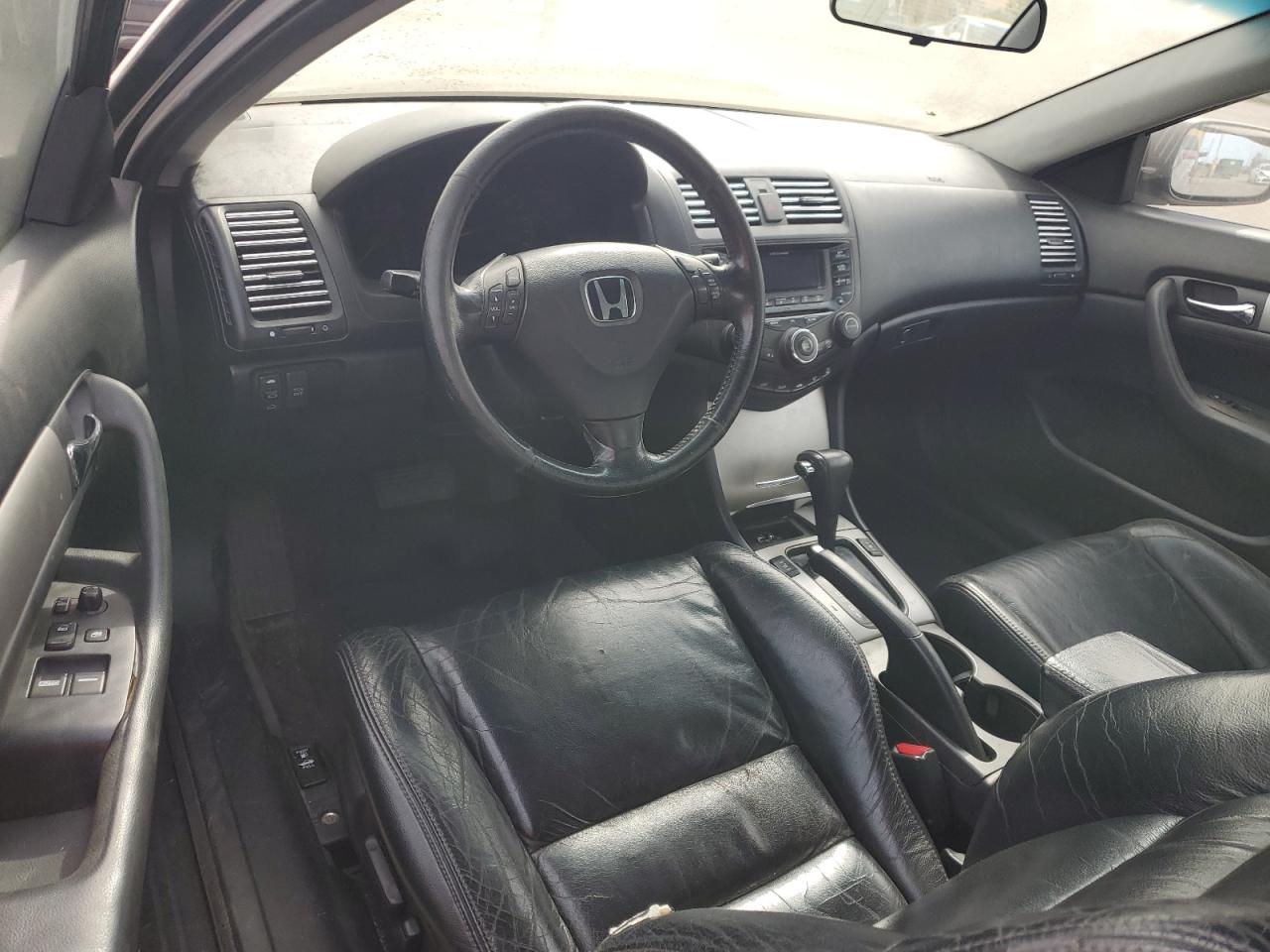 2005 Honda Accord - Image 8