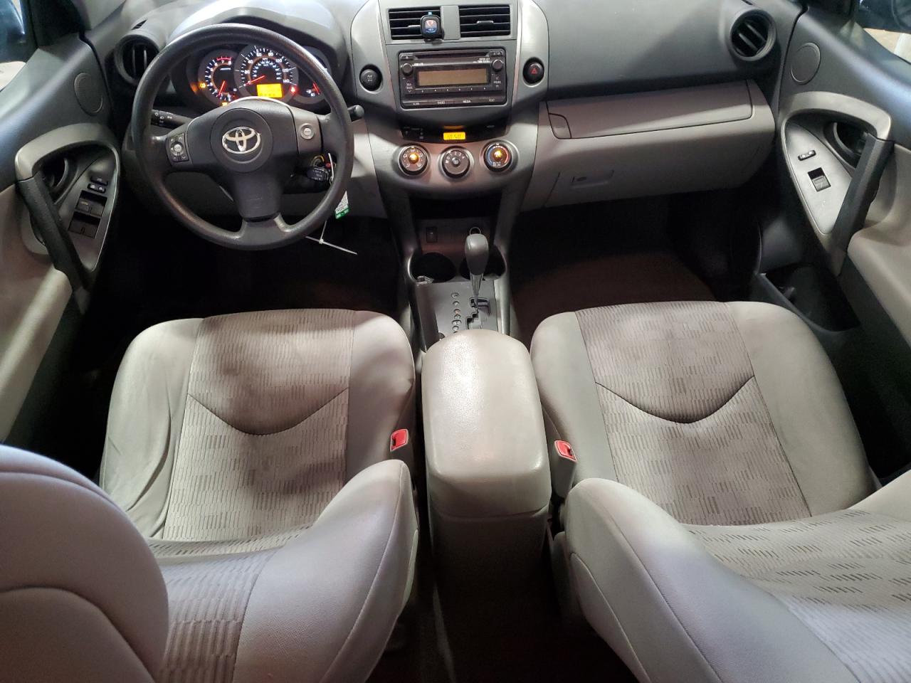 2012 Toyota RAV 4 - Image 8