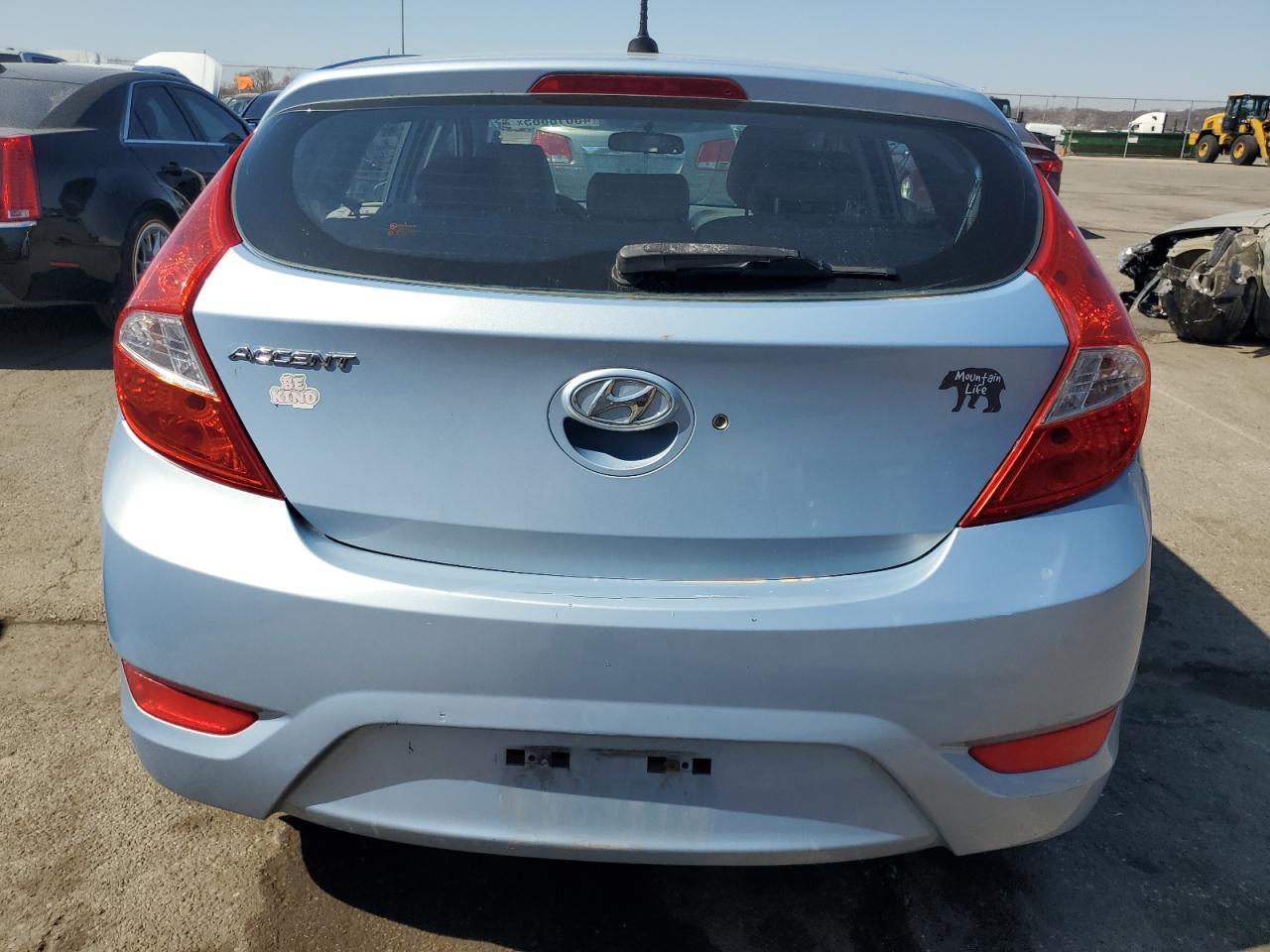 2013 Hyundai Accent - Image 6