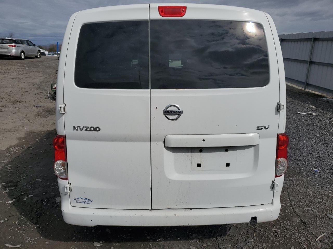 2013 Nissan NV - Image 6