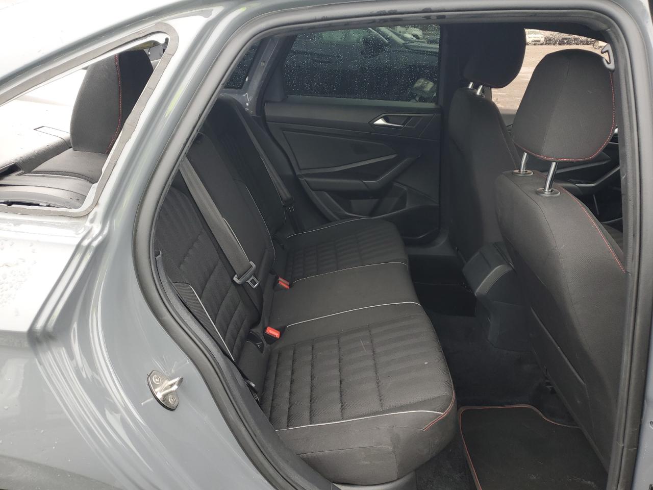 2021 Volkswagen Jetta - Image 10