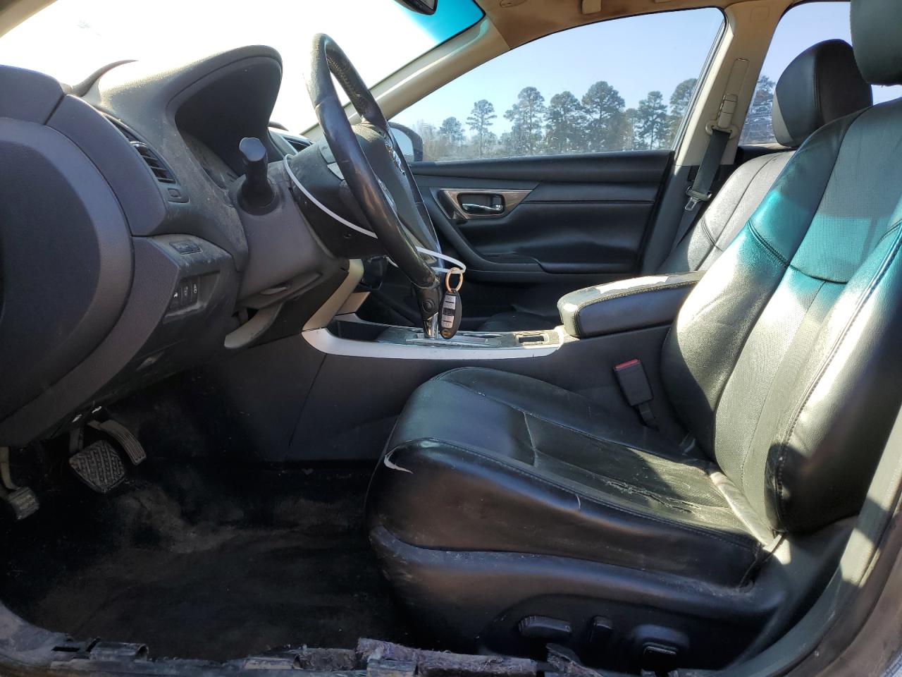 2015 Nissan Altima - Image 7