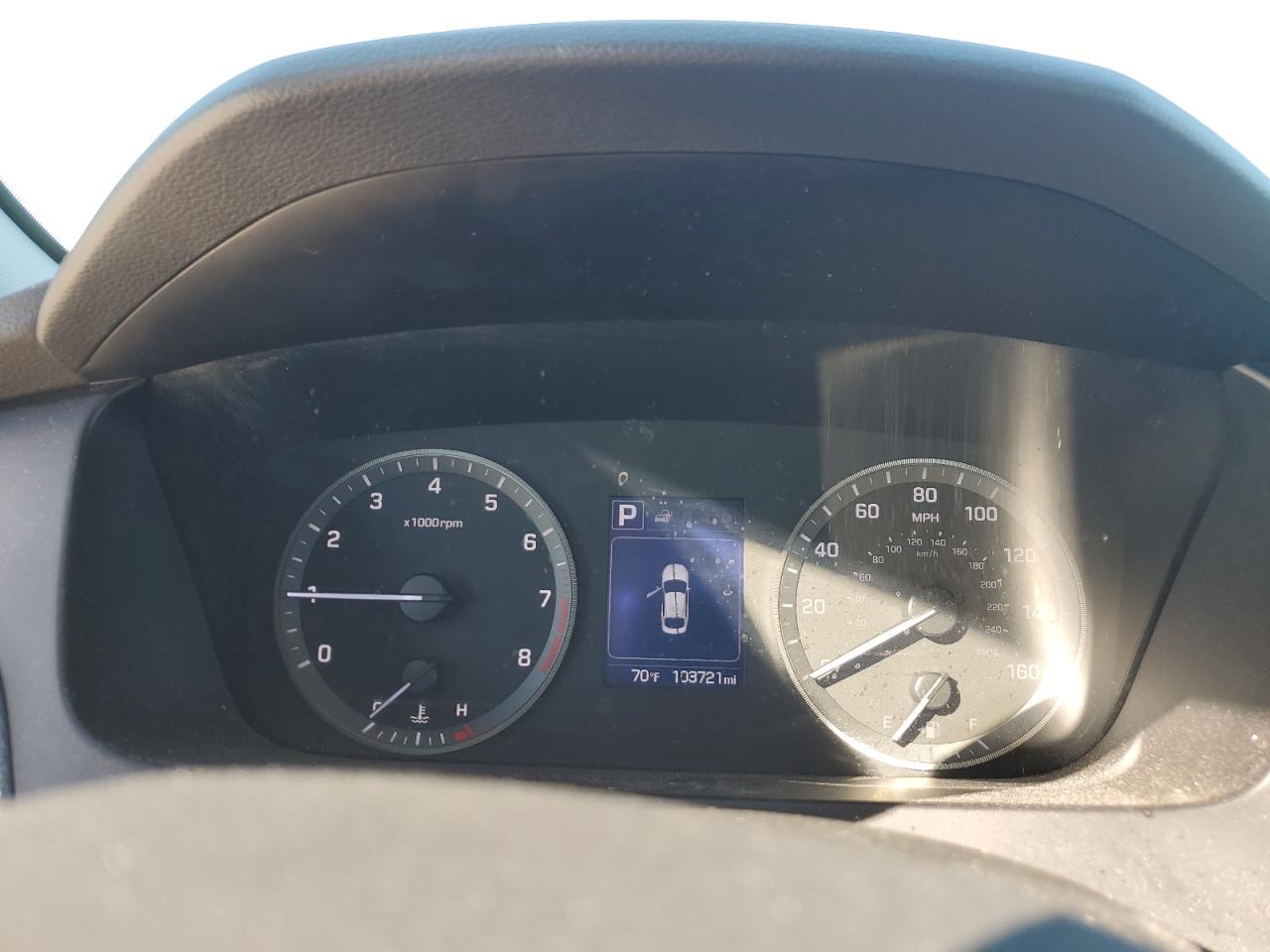 2017 Hyundai Sonata - Image 9