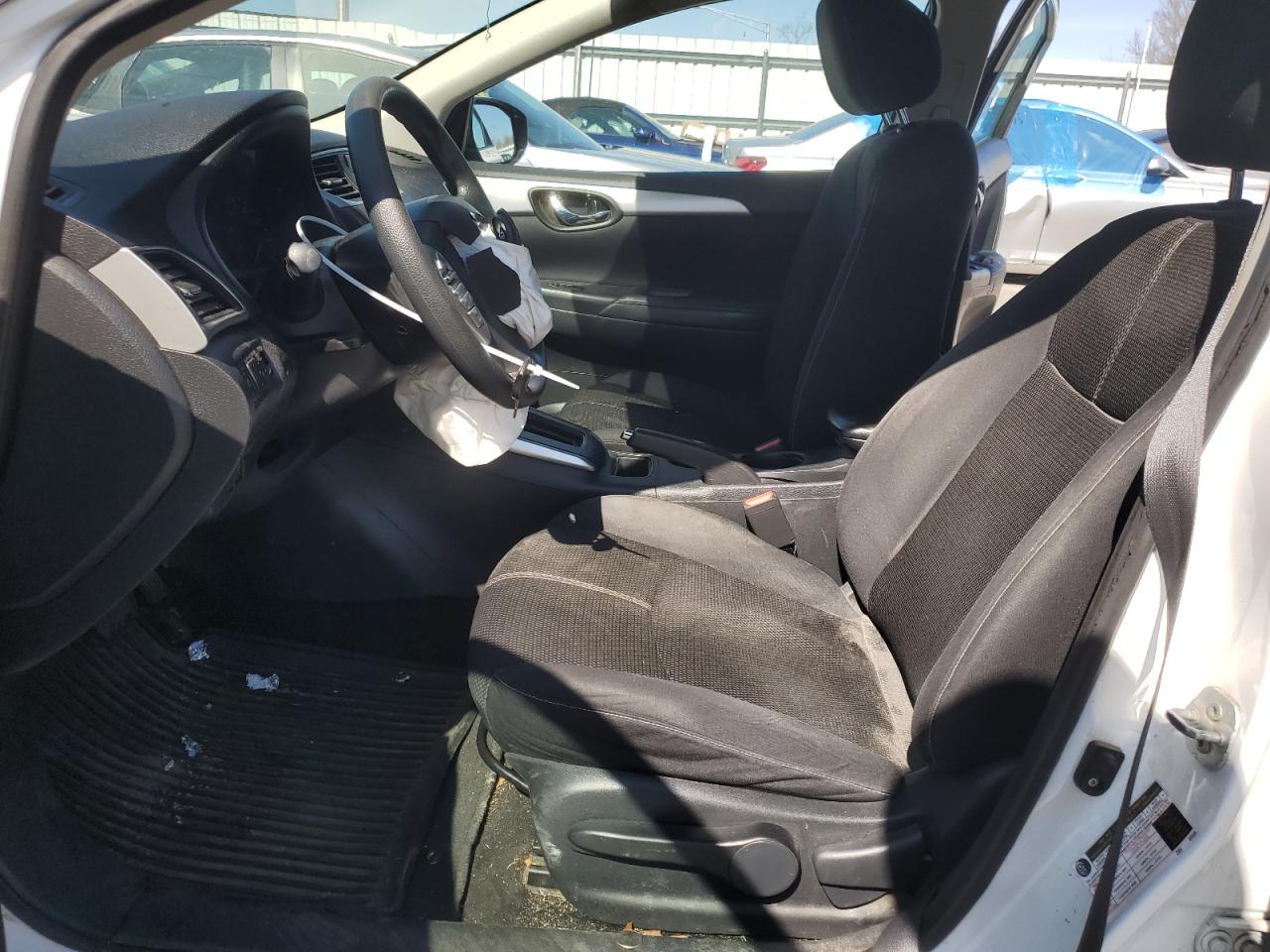 2016 Nissan Sentra - Image 7