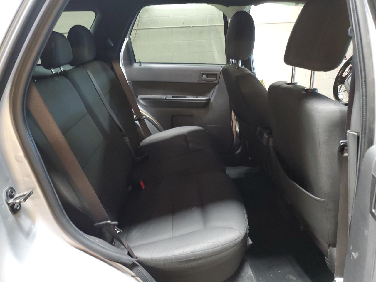 2012 Ford Escape - Image 11