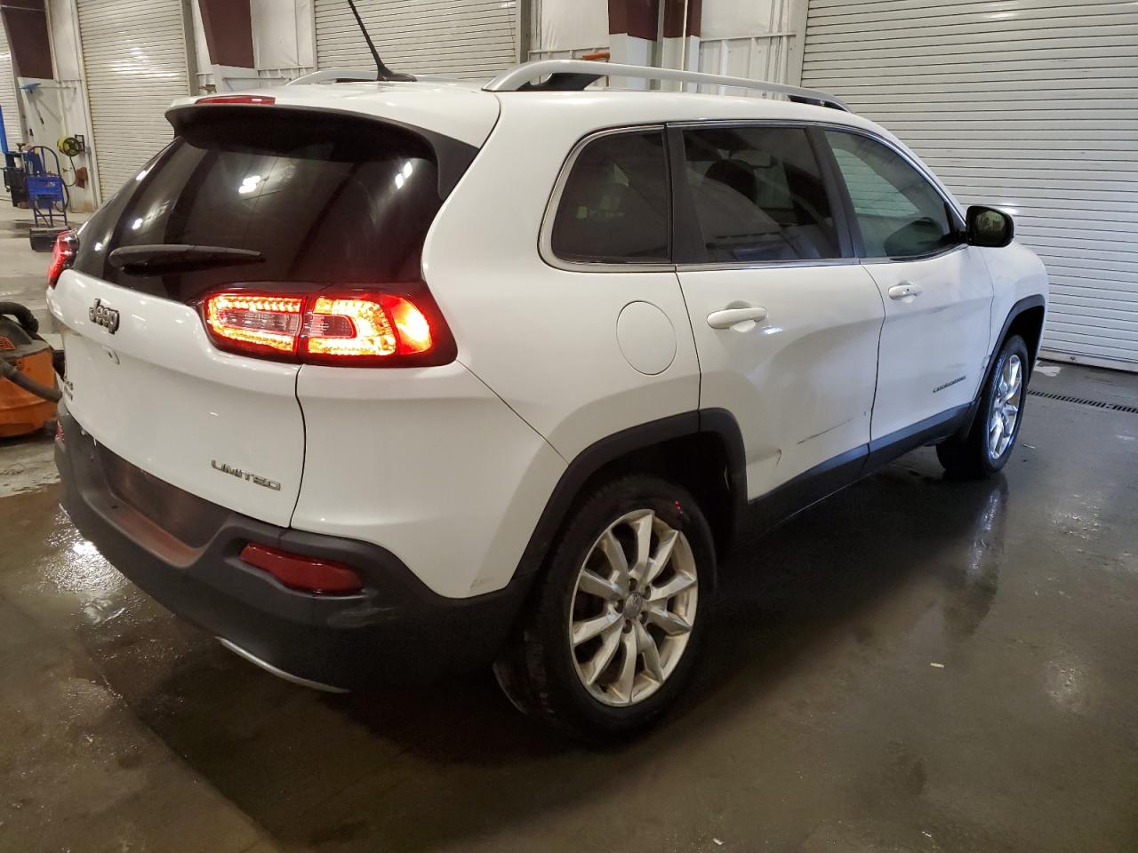 2014 Jeep Grand Cherokee - Image 3
