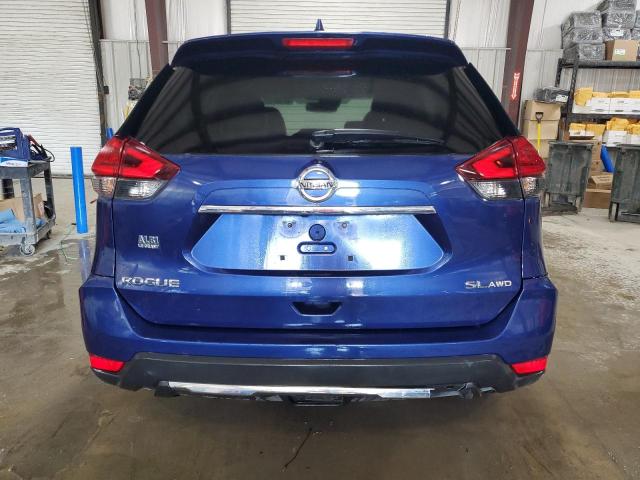  NISSAN ROGUE 2017 Синий