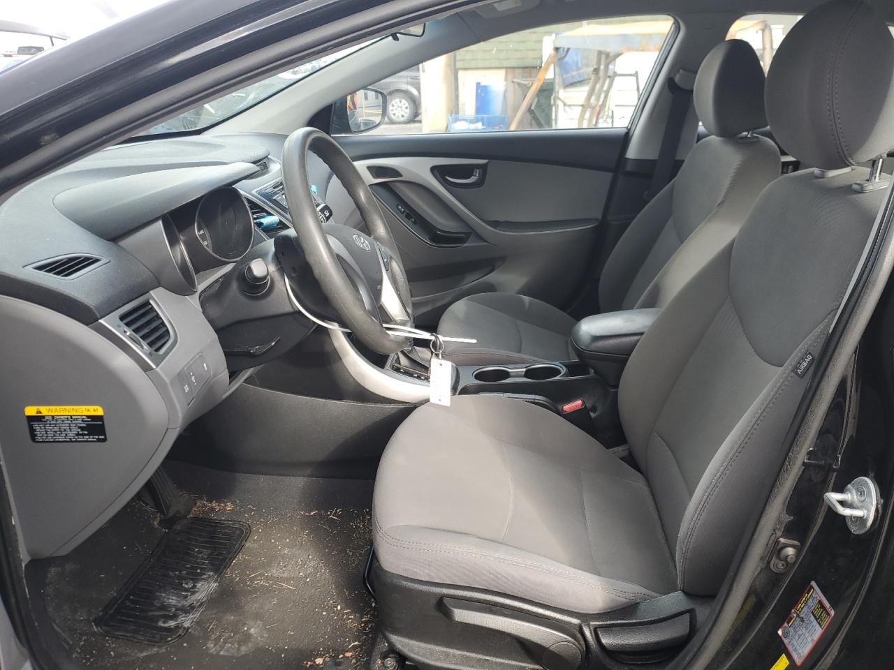 2016 Hyundai Elantra - Image 7