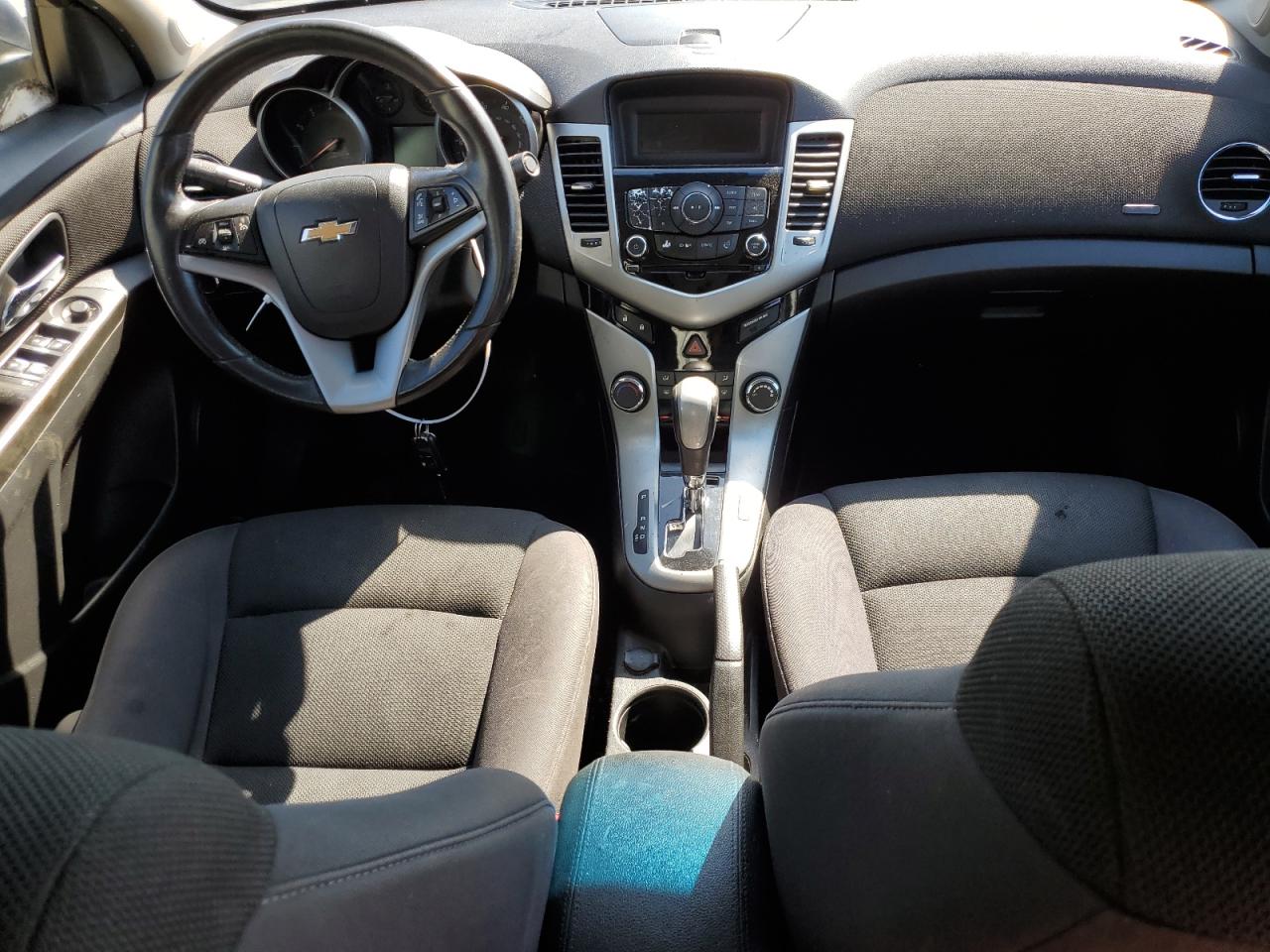 2014 Chevrolet Cruze - Image 8