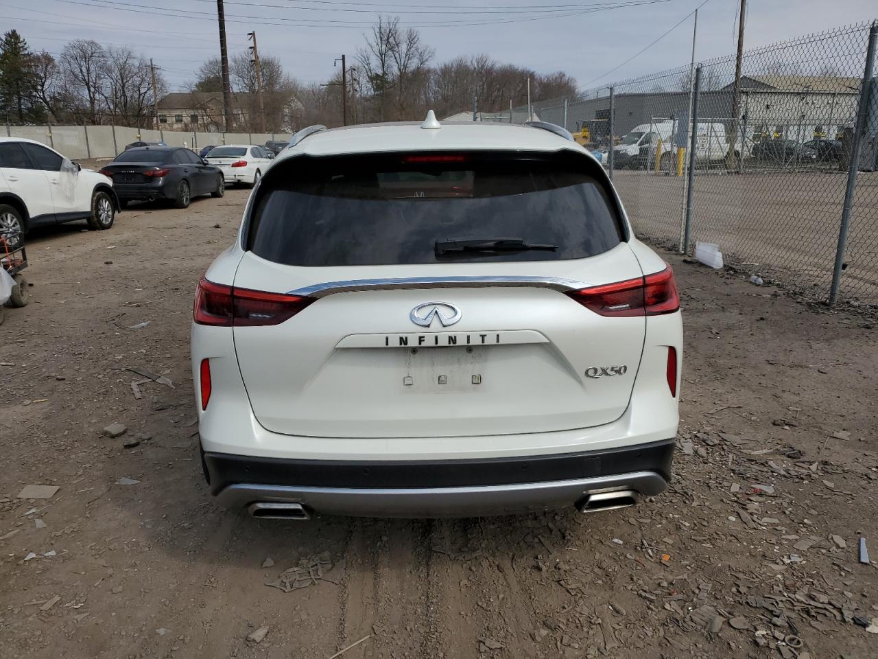 2019 Infiniti QX50 - Image 6