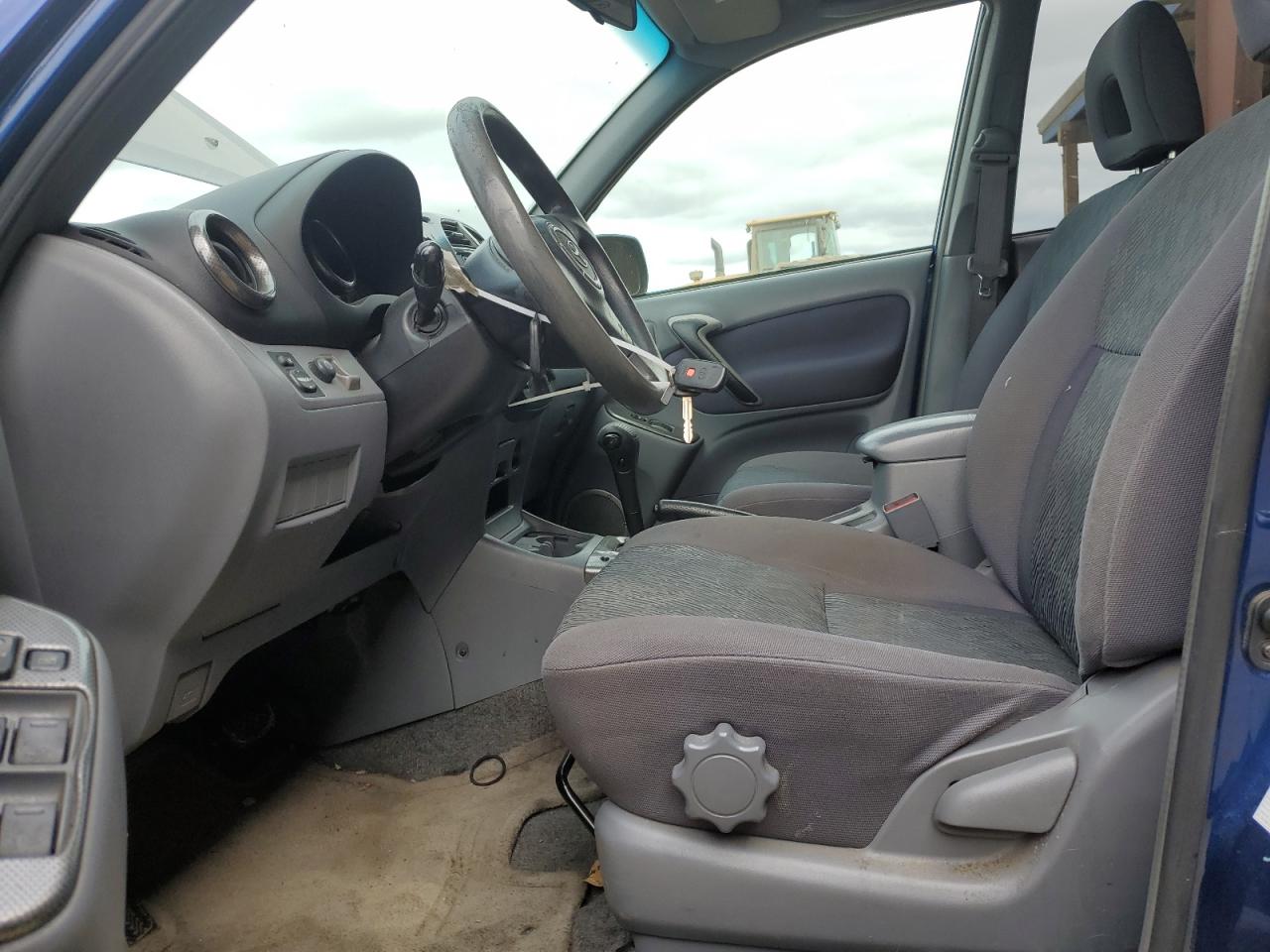 2003 Toyota RAV 4 - Image 7