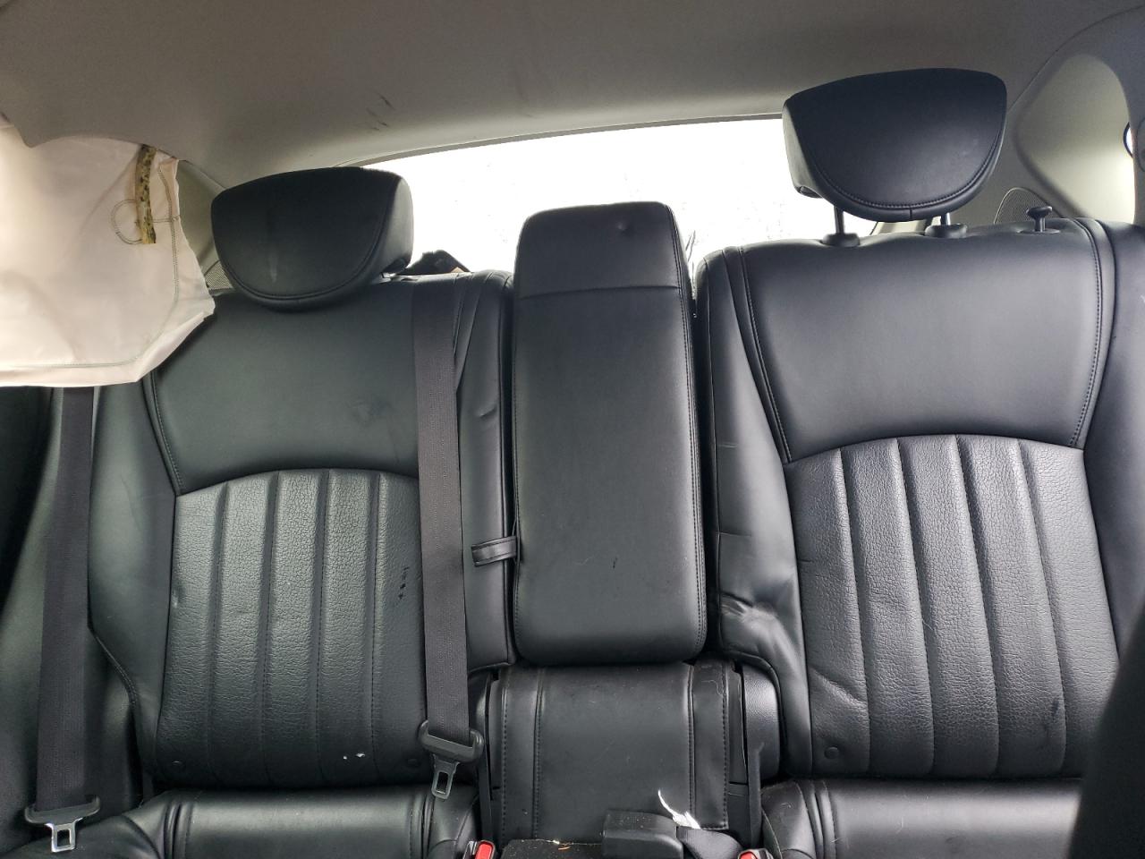 2017 Infiniti QX50 - Image 10