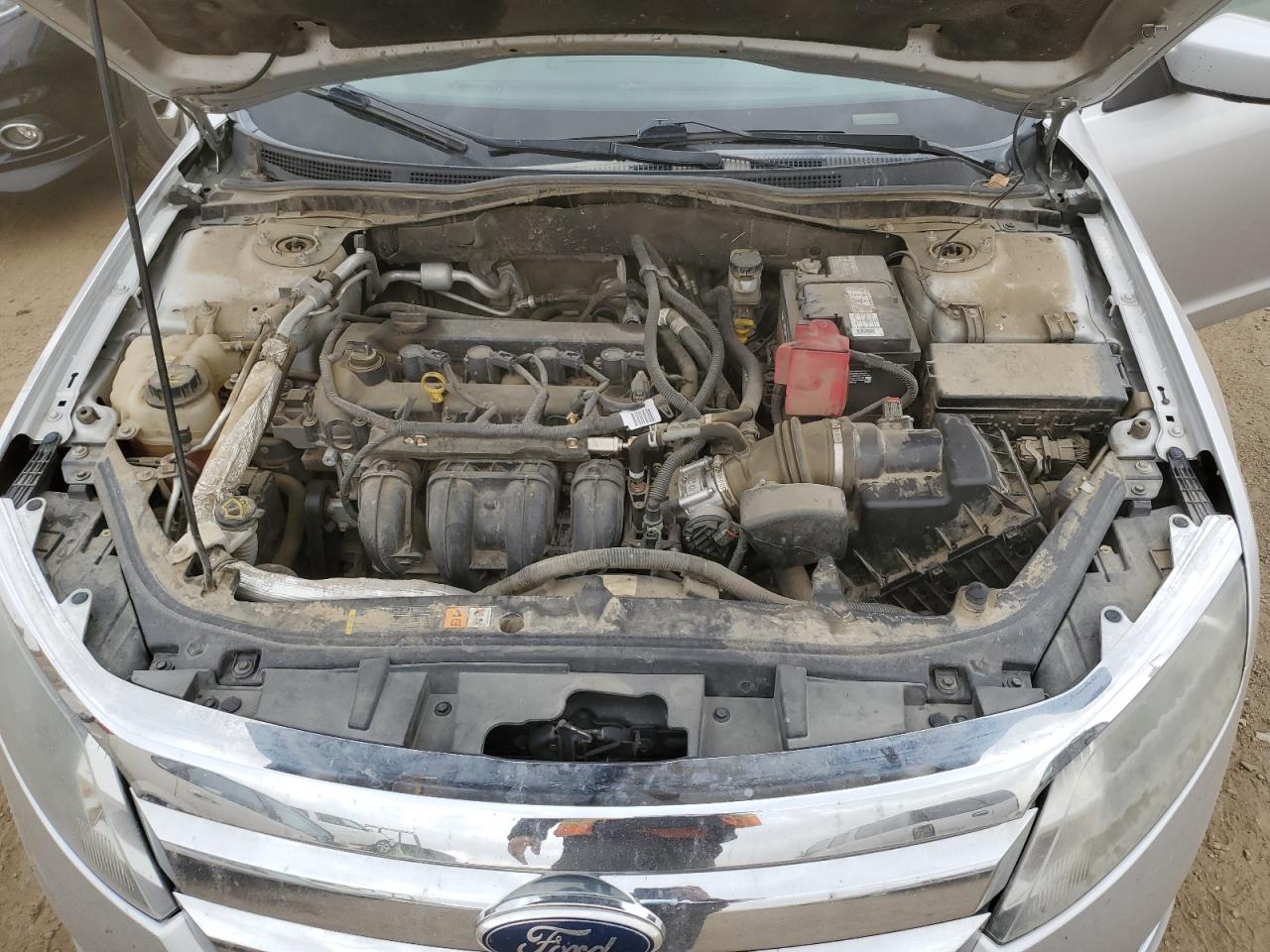 2012 Ford Fusion - Image 12