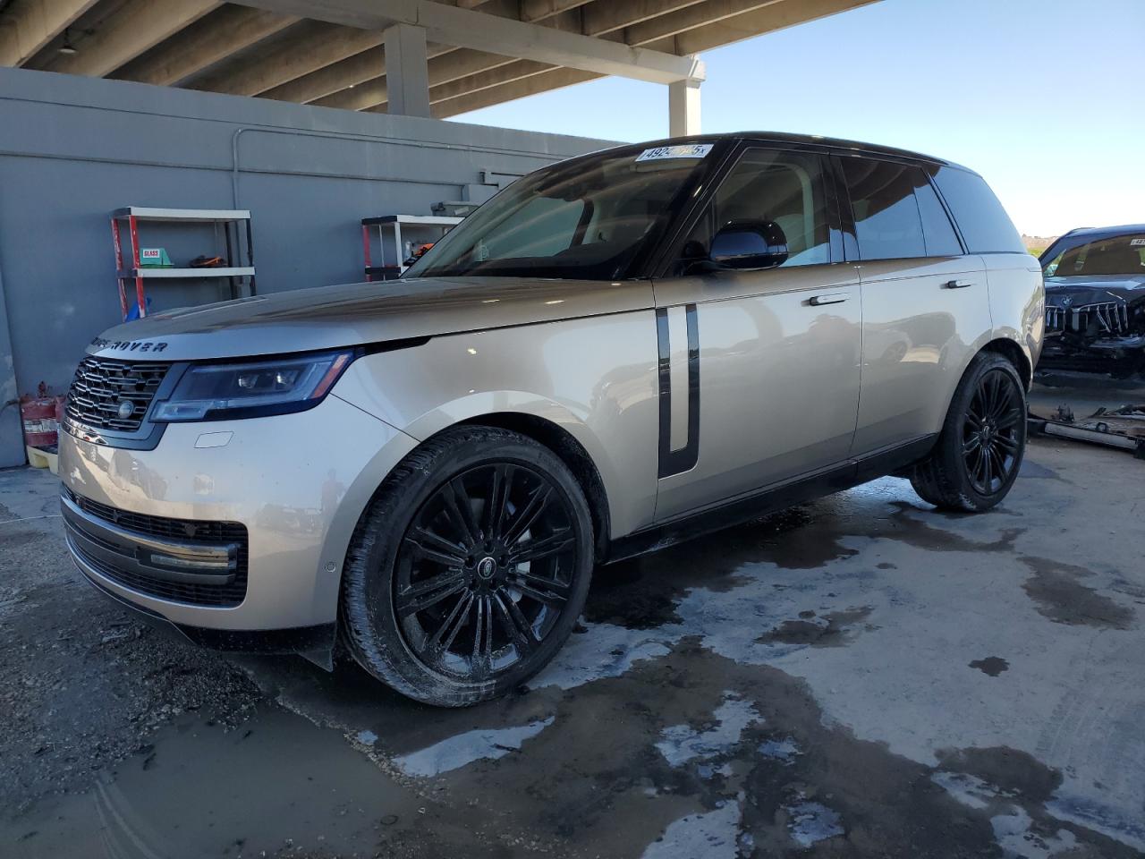 2023 Land Rover Range Rover - Image 1