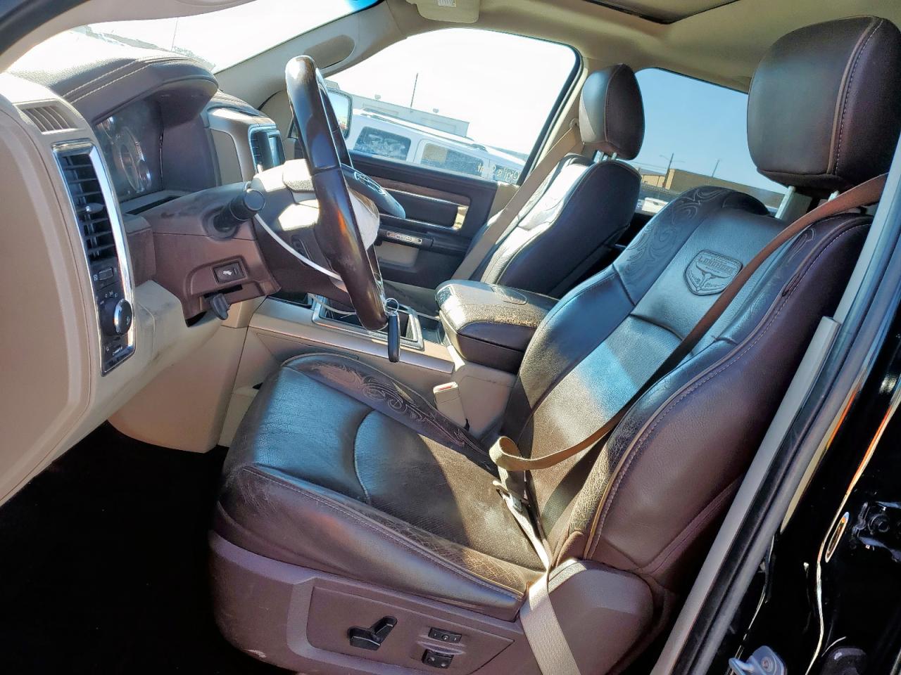 2014 RAM 1500 - Image 7